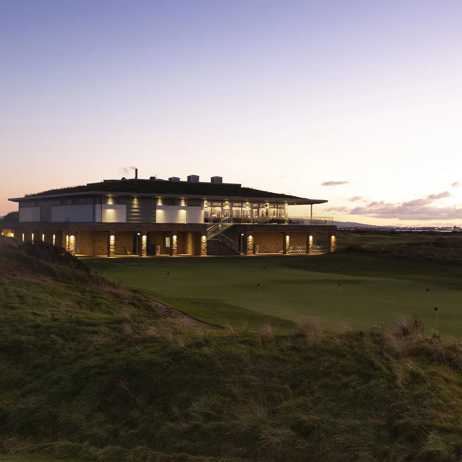 tee-off-tours-premier-west-coast-golf-experience-dundonald-link
